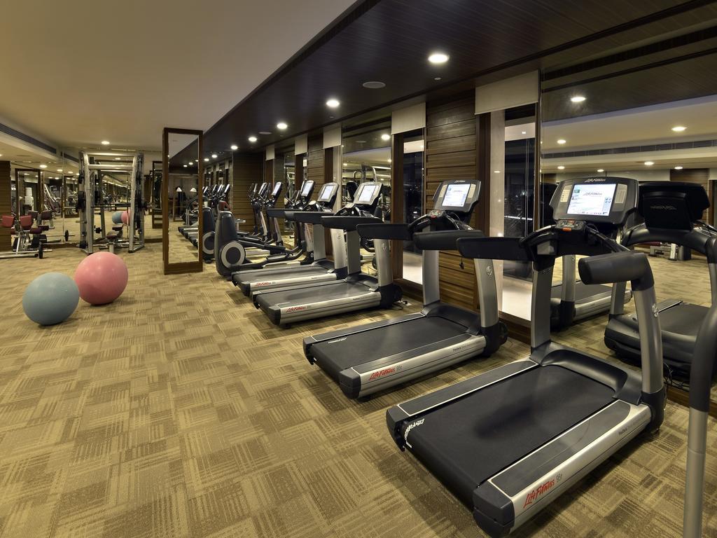 The Lalit 5*