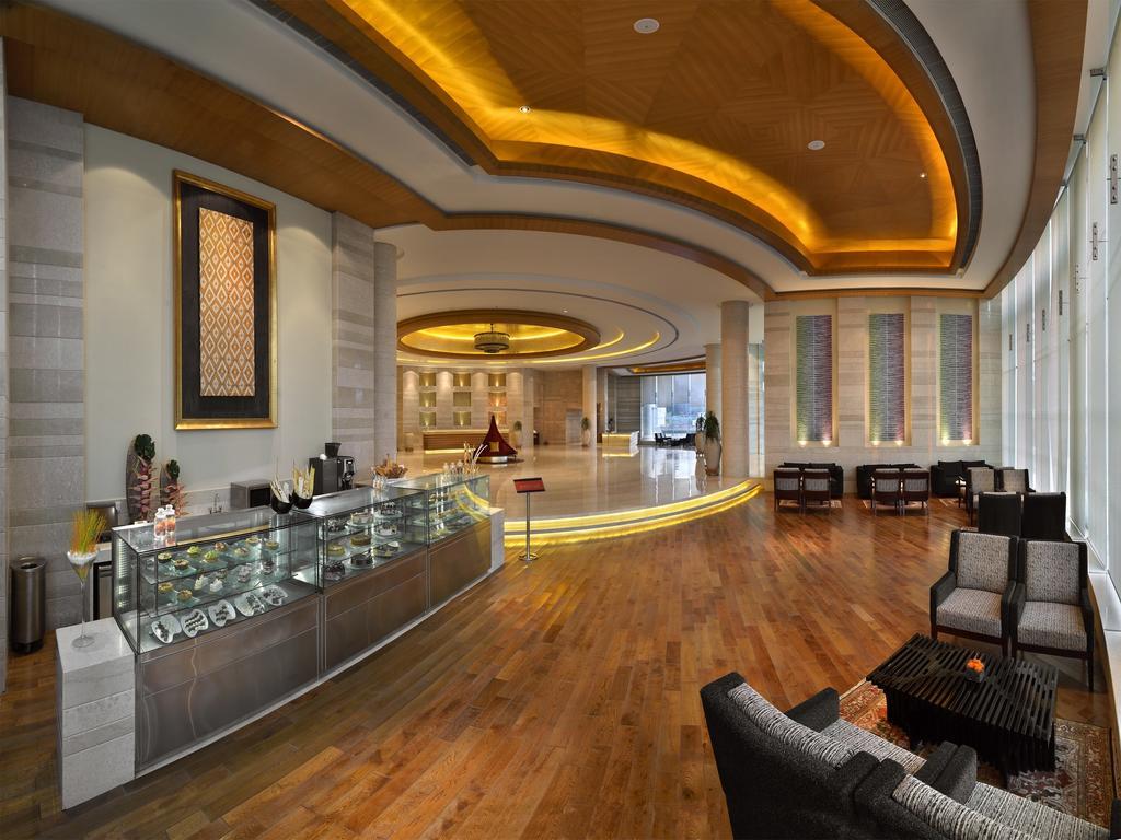 The Lalit Hotel 5*